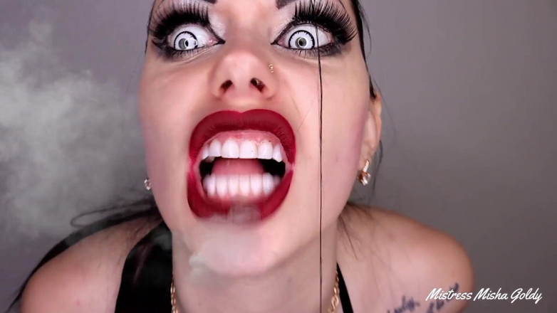 Goddess Misha Goldy: Vnucen sissy b-mail od ďábla