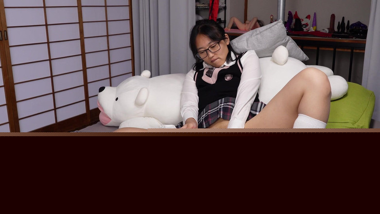 Girls of Hel: Awek Jepun kecil molek bermain dengan mainan xxlnya