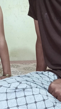 Indiancă sexy Kaamwali XXX futută cu pula mare a proprietarului fiului audio hindi