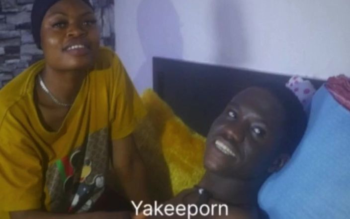Yakee porn: Mooie jonkvrouw houdt van de manier waarop ik haar penetr