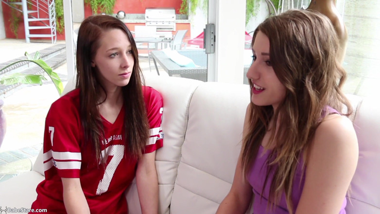 Babe Stare: Teens with fresh faces love eating pussy