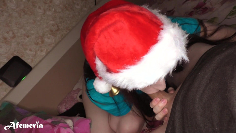 Afemeria: Deep Christmas blowjob with bells from juicy brunette