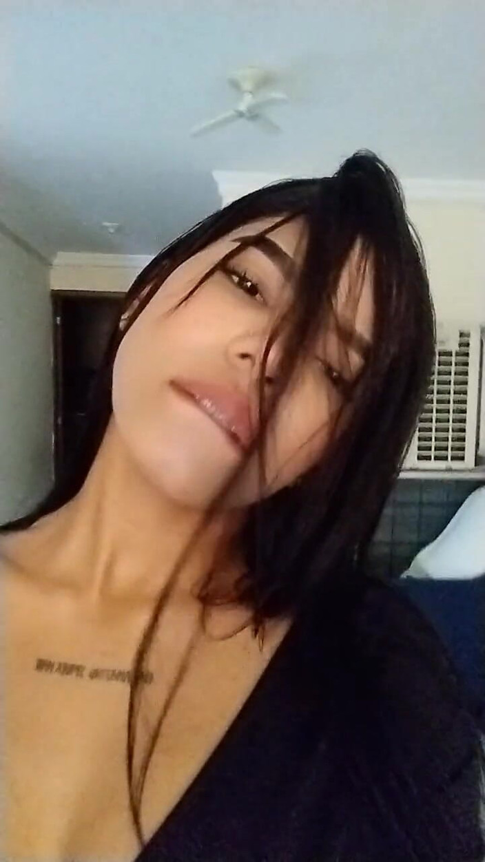 Angela Xoo: Latina Sex Naked Natural Boobs and Masturbation