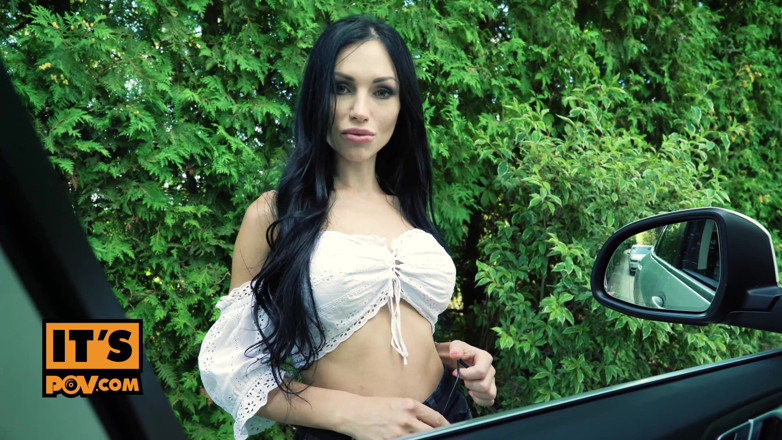 Its POV: POV - ruská prsatá děvka Sasha Rose tě dobře šuká