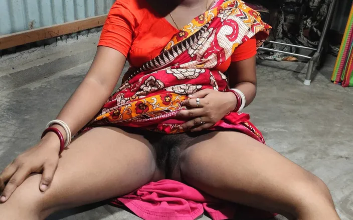 Desi nude aunty: Desi Homemade Sex Video