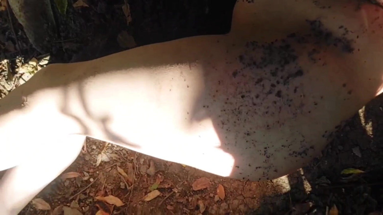 Kitty_Cross: Wirowanie w wzlotach uda