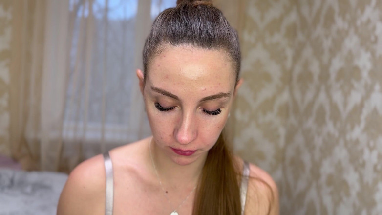 Hottie goddess: Nonstop kýchání sledujte, jak mi divočí nos