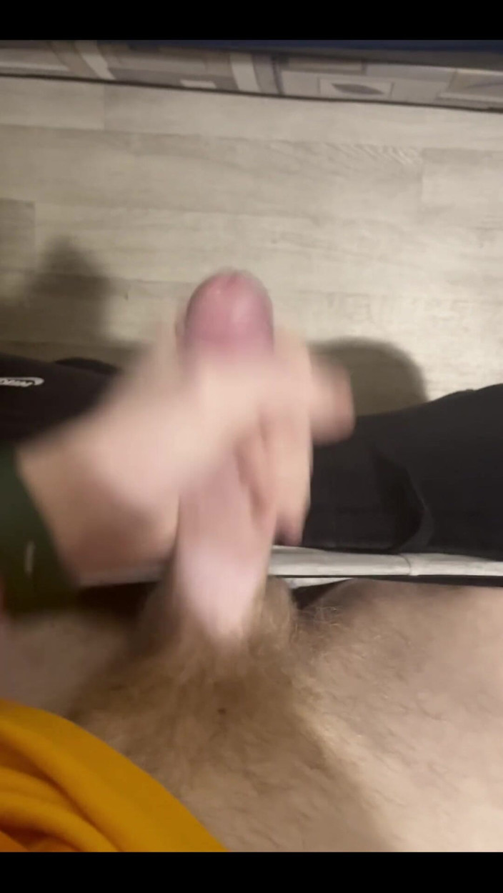 Johnny69227: Büyük Yarağım Sert Boşalıyor! Big Load