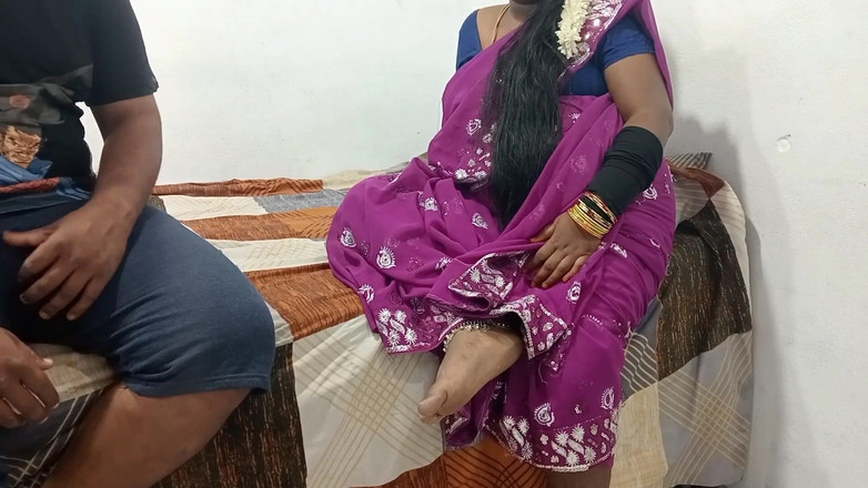 Veni: Tamil Housewife Stepaunty Seducing Her Son's Friend Hot Sucking and...