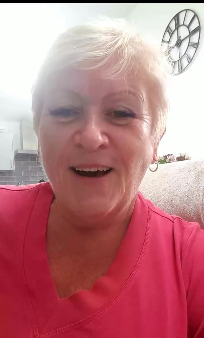 Uk Joolz: 和joolz的谈话场景 85