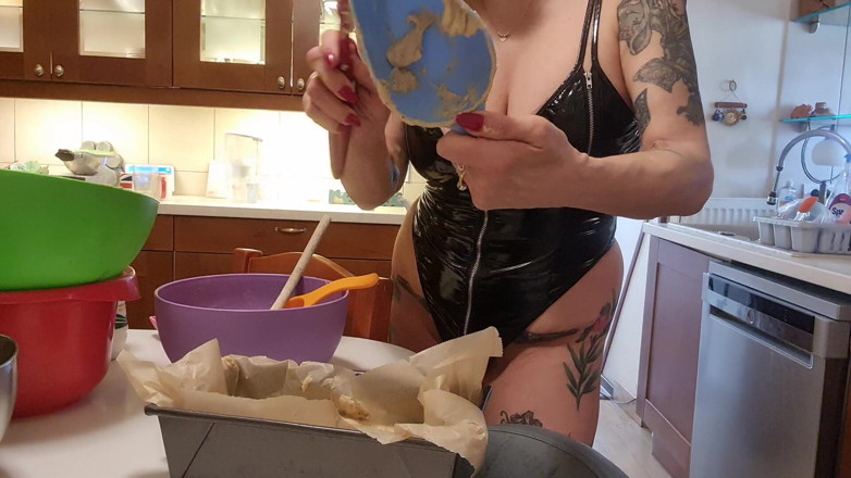 Melissa Johnson: Melissa Johnson en latex, pâtisserie