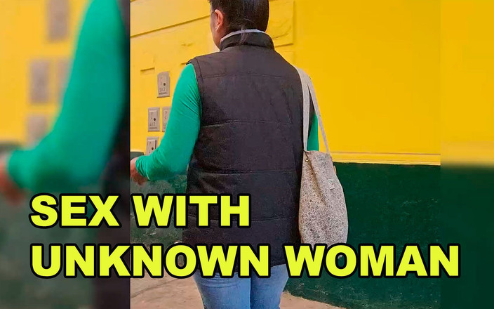 palmasso: 거리에서 나는 발정난 낯선 을 잡았다; 그녀는 마스크로 섹스하고 싶었다. 당신은 아무도 그것을 볼 수 없습니다 나에게 맹세합니까?