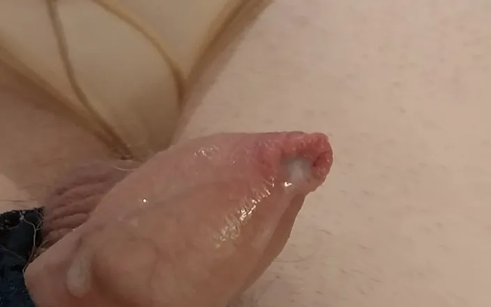 Cindy Belfast: Sissy Moans &amp; Tiny Wet Clit Cums