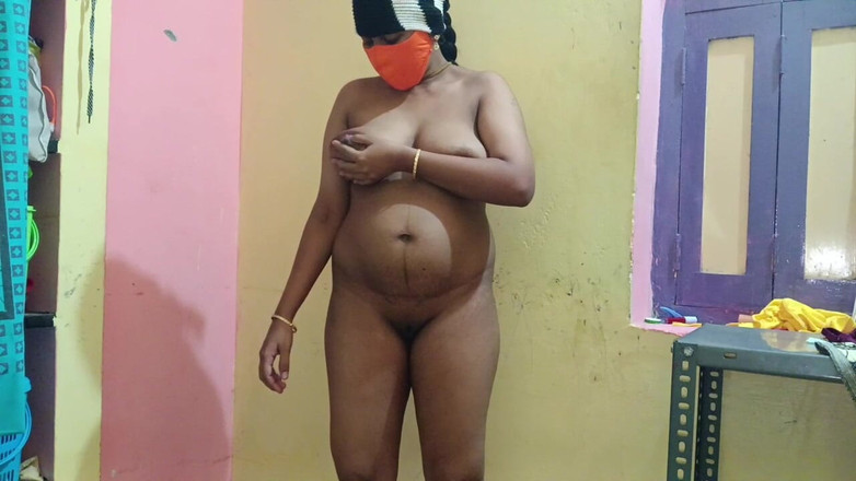 Mami4711: Manželka si užívá manžela mrdku natočenou do domácí indické desi...