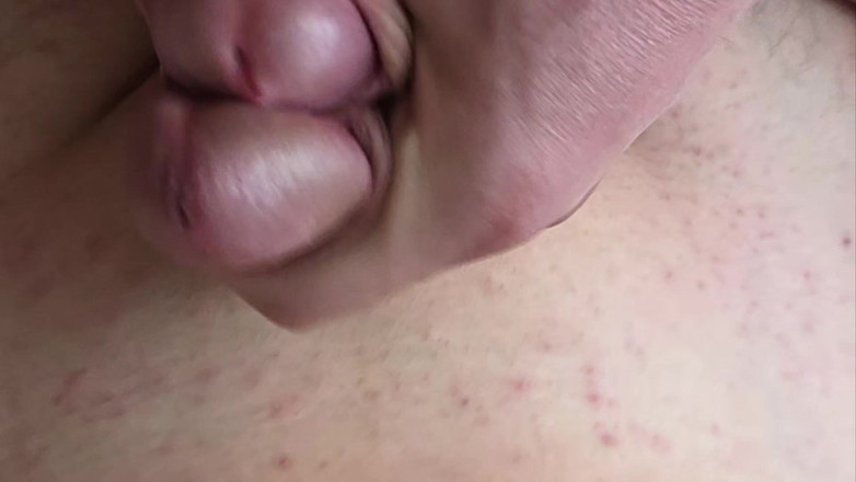 Gokmen Yaman: 쿠르드족은 먼저 자위하고 사정했다. 그런 다음 그는 섹스를했고 그녀 안에 사정했다.