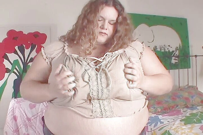 Perv Milfs n Teens: So Delicious as She Fingered Her Little Fat Twat and...