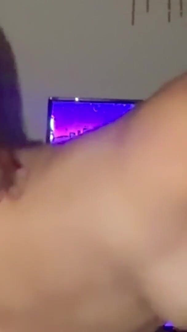 Sofia Lets Me Slide It in Her Ass (KyleKickstand)
