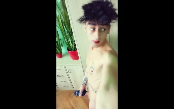 Idmir Sugary: Cumshot Into Step Brother's Used Sock While He Is Showering...