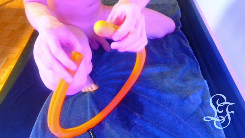Femboy Play with Alien Eggs and Super Long Tube (Lina Free) Femboy Play with Alien Eggs and Super Long Tube (Lina Free)