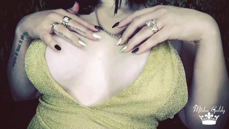 Goddess Misha Goldy: Den erbärmlichen dummen entleeren