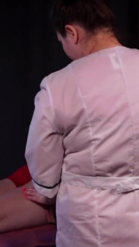 Mature Gives a Rich Massage, What a Good Cock the Boy Has. Full. She Doesn't Resist and They End up Fucking