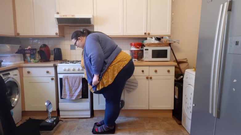 SSBBWLadyBrads: SSBBW berat pada April 2021 keputusan