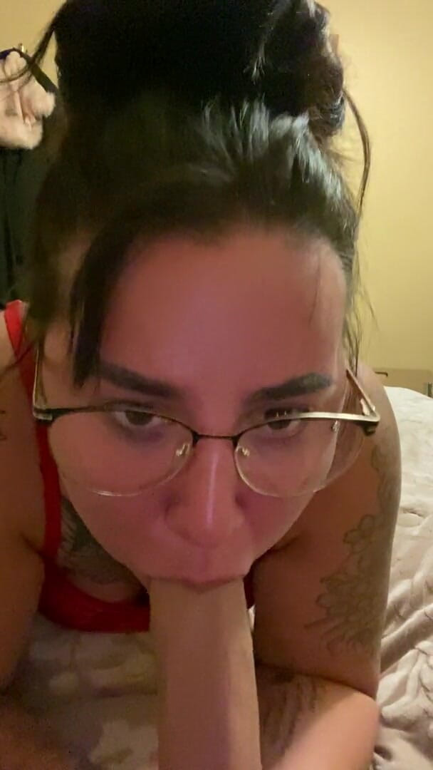 MzKiTTy91: Pawg wife sucking big dick ends with huge facial