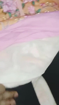 Köylü bayan Deshi kadınlarla ilk kez seks yapıyorum