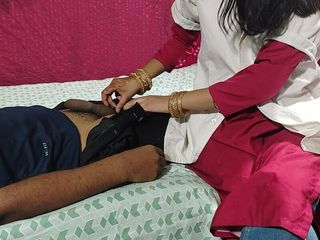 Kavita Studios: Индийскую красивую докторку трахает пациент