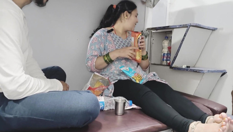 Desi chudai hub: 카슈미르 기차에서 칸야쿠마리까지 섹스