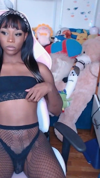 Gooner Trans Girl Vanniall se pe propria față - Negresă Girldick care se masturbează cu ejaculare facială