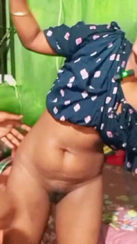 För länge sedan, när jag besökte Sonaimuri iCalcutta, kysste jag en sexig tjej.