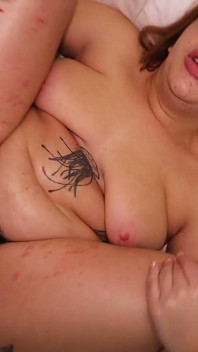 Gruesa encantadora Eros Valentine