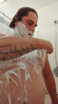 7-16-2026 je me rase la poitrine et le ventre