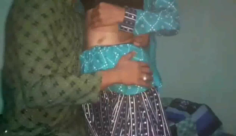 Bhabhi: Горячее видео бхабхи, чудай, часть 1