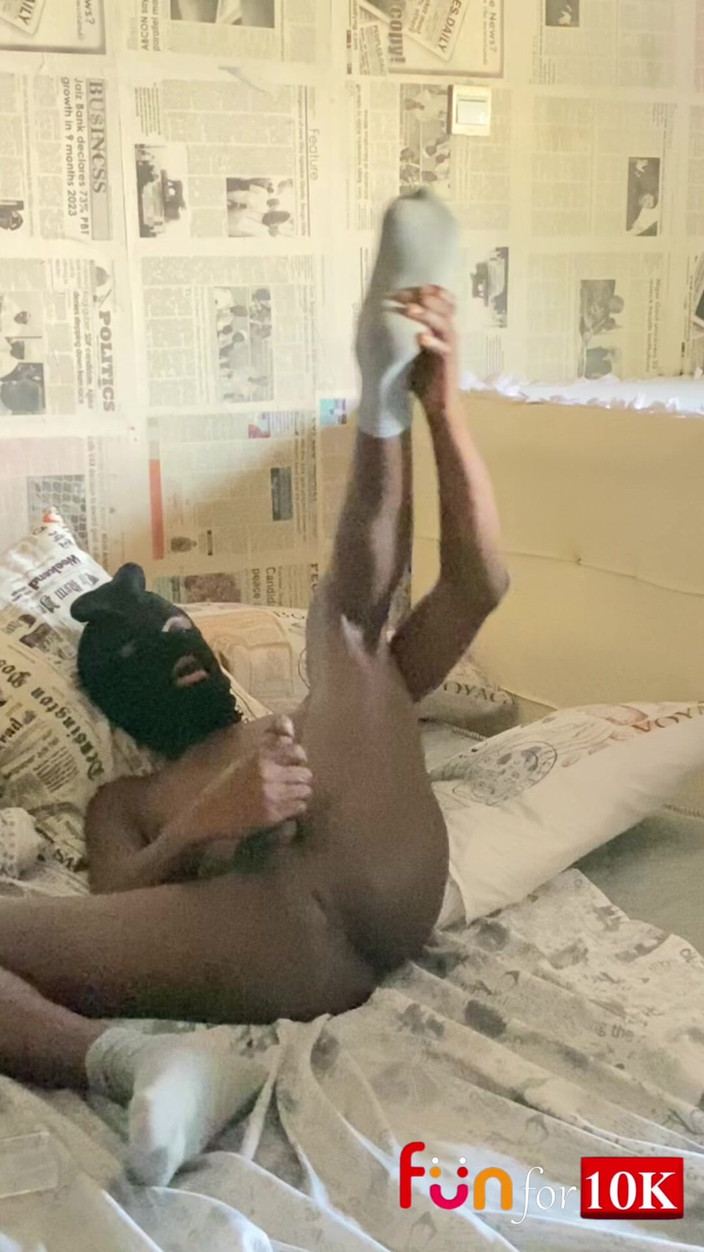 Funfor10k gay videos: Straight Boy Pay for Gay Fuck