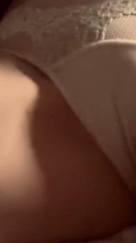 Stepmom Showed Her Pussy