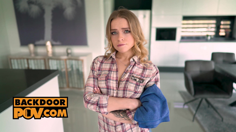 BackdoorPOV: POV - Raunchy drobna blondynka Alexa Flexy bierze dwa kutasy