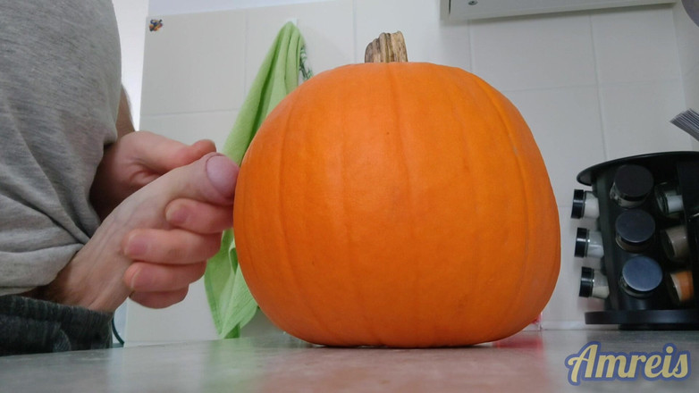 Amreis: 另一个万圣节高潮。南瓜的悸动和厚实。