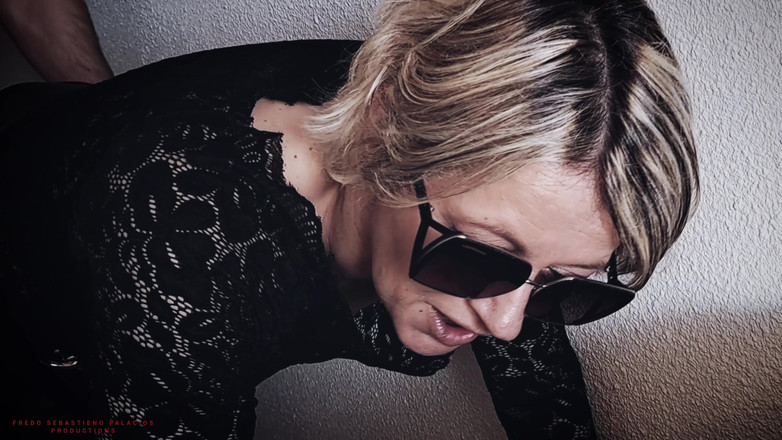 Karina s palacios - fredo sebastieno palacios: 惊喜！！在你的继母的屁股里，你喜欢吗？下流话 - 热辣的肛交内射。