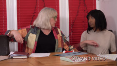 Sarah Stern: 반갑지 않은 선물