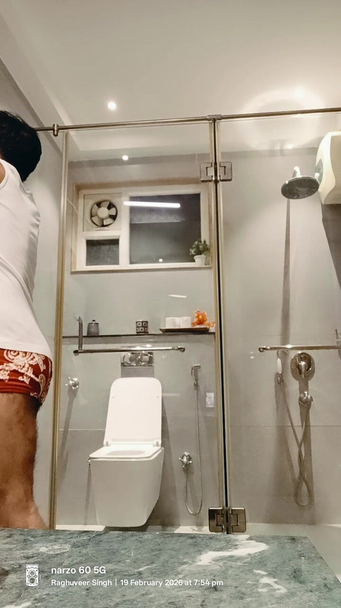 Rajasthani-old-lover: Je me prépare avec ma bite dehors