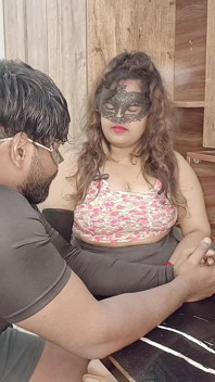 Shadi Ke Ek Saal Bad Aafreen Apne Mamu Jan Se Mili Aur Ghodi Bankar Chudne Lagi