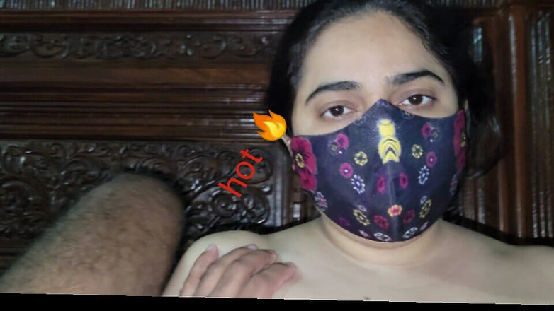 House 3: Knulla till Dasi fru med heta bröst och fitta