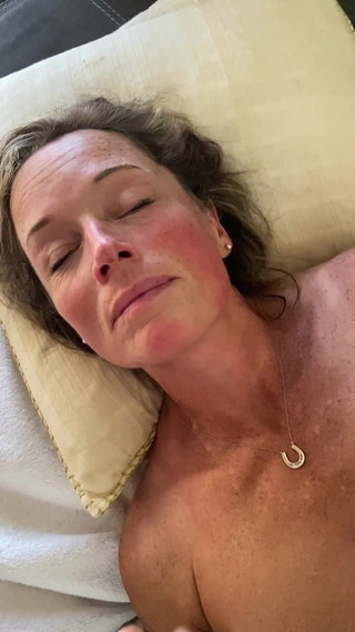 Bonewizzard69: MILF cantik sukakan batangnya semasa dijolok