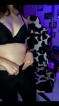 Candy Camille: स्ट्रीम स्टार्ट