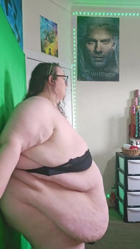 Côté sur les ladybrads SSBBW, déesse du ventre