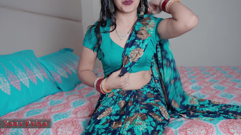 Your Priya: Desi Hot Bhabhi Fingering and Vibrator for Devar Ji in...