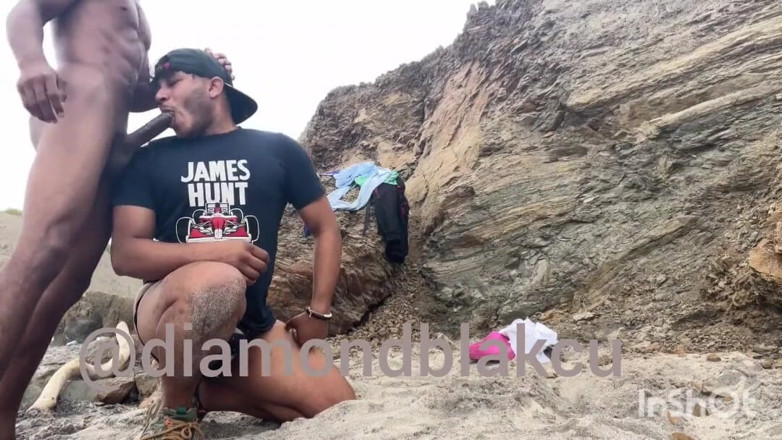 Yepo13: The. Hetero Fucks Me in the. Beach as the Boats...