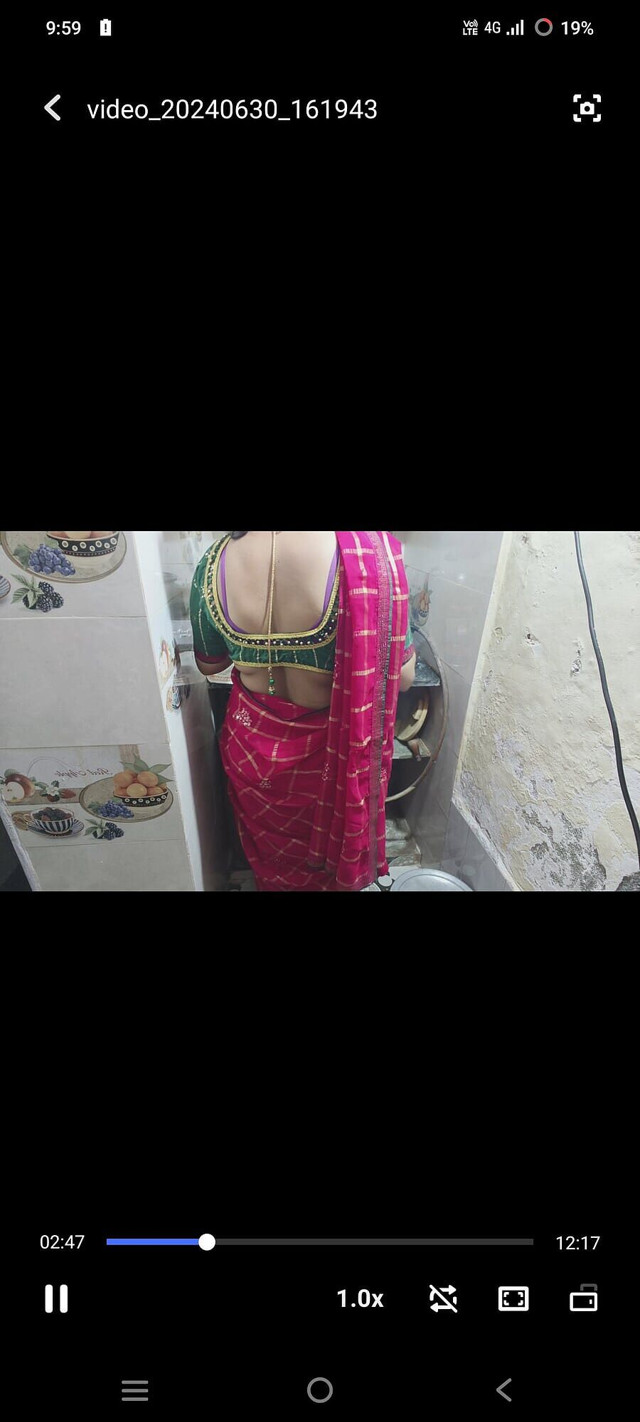 Desi bhabhi kitchen me khana bana Rahi thi tabhi devar ne piche li bhabhi ki (Sagita sharm) Desi bhabhi kitchen me khana bana Rahi thi tabhi devar ne piche li bhabhi ki (Sagita sharm)